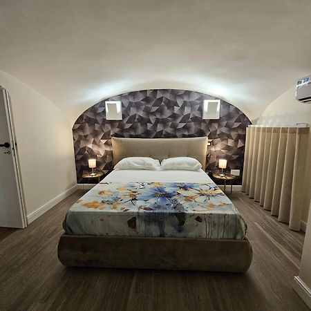 Bed and breakfast Napoli The Charme Extérieur photo