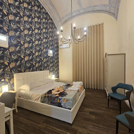 Bed and breakfast Napoli The Charme Extérieur photo