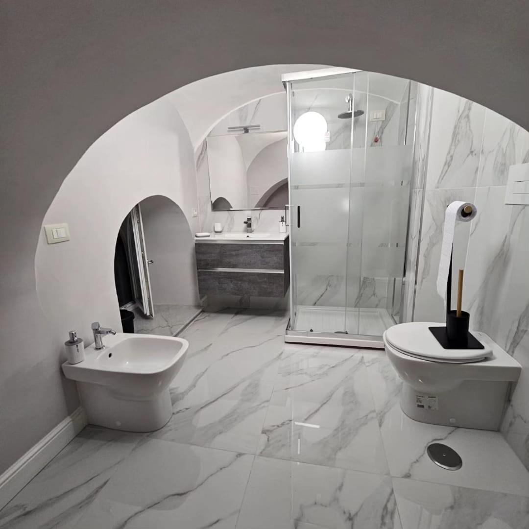 Bed and breakfast Napoli The Charme Extérieur photo