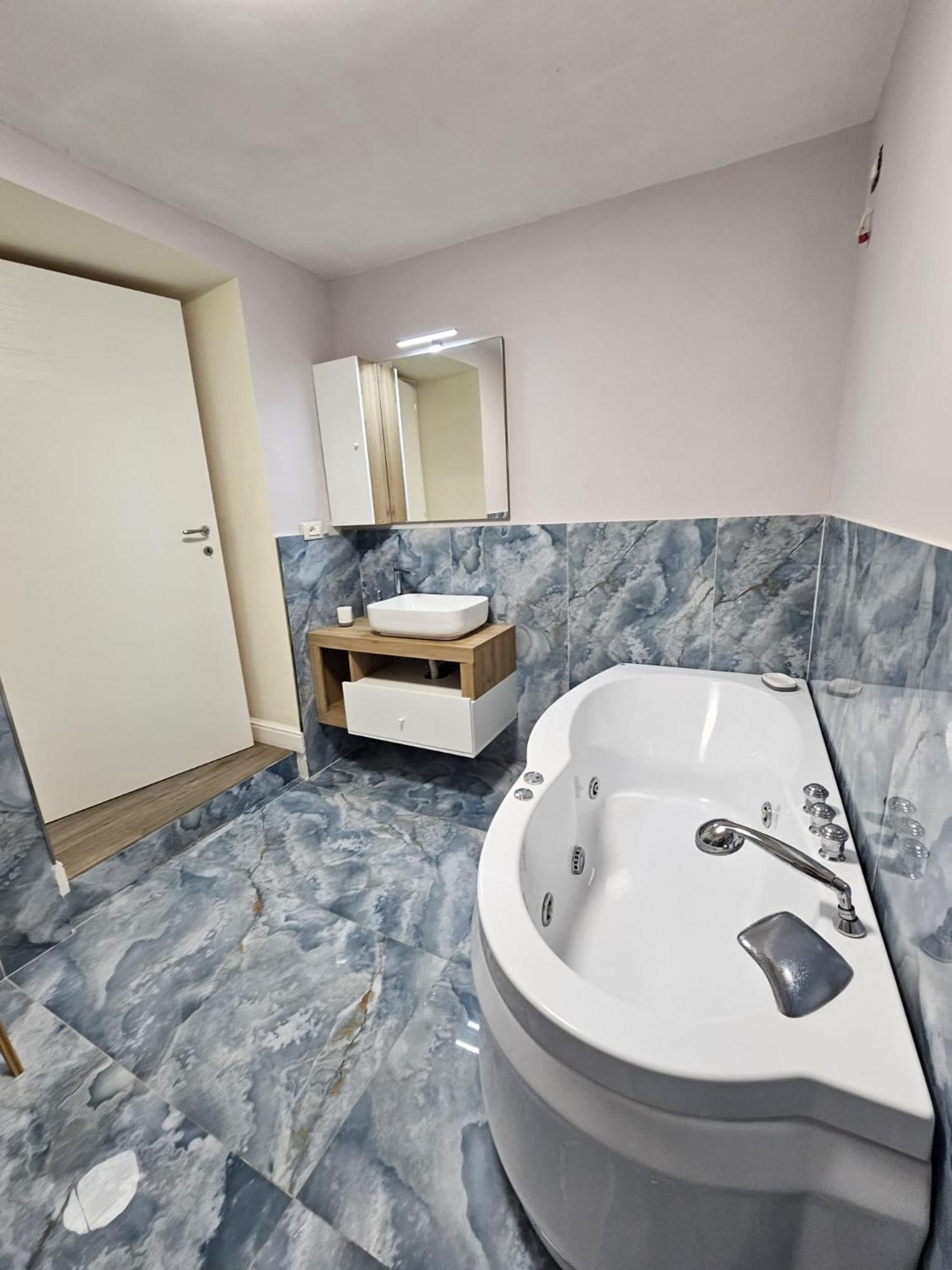 Bed and breakfast Napoli The Charme Extérieur photo