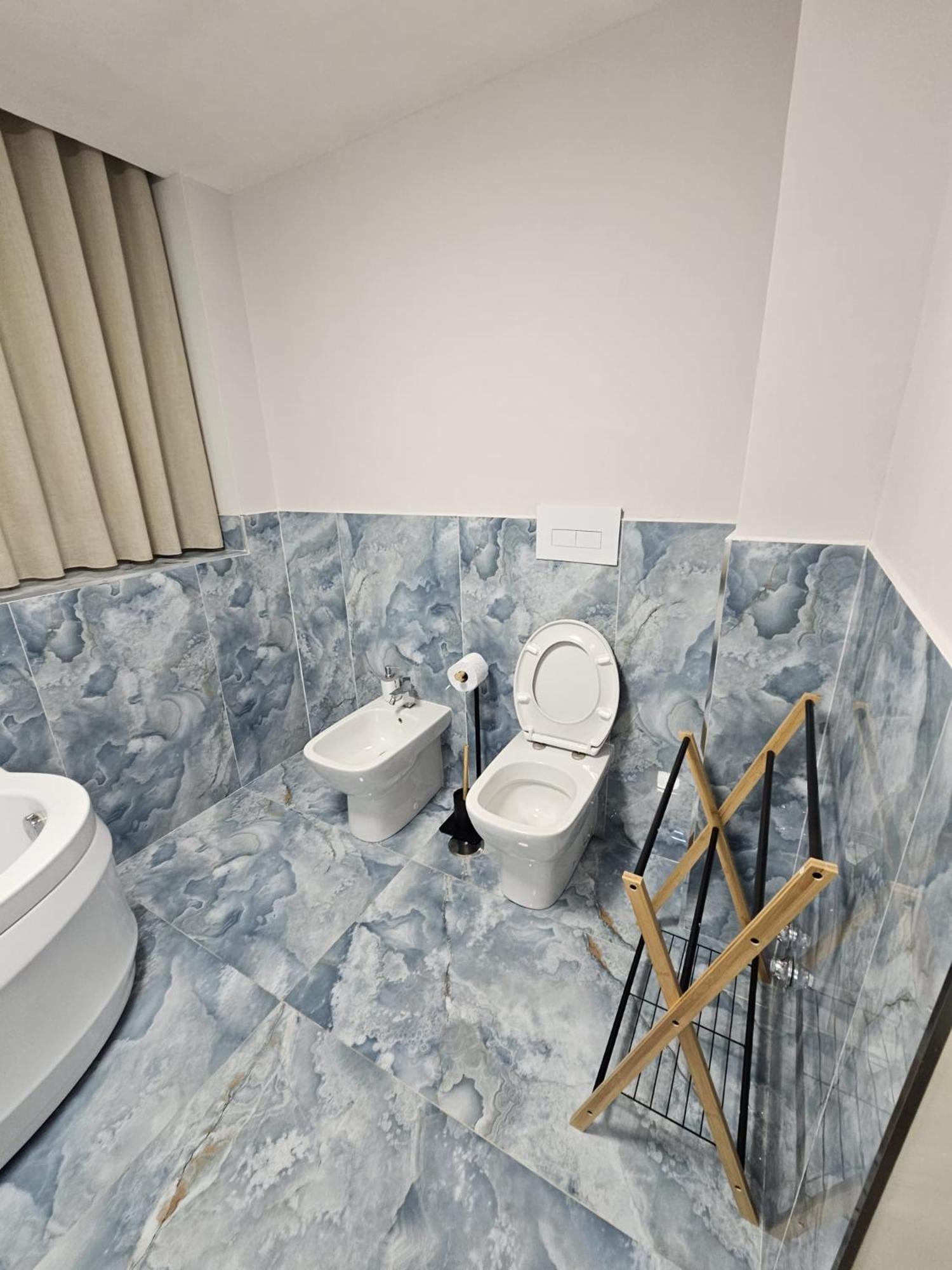 Bed and breakfast Napoli The Charme Extérieur photo